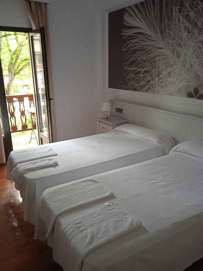 Hotel Pisuerga Proaza Ngoại thất bức ảnh