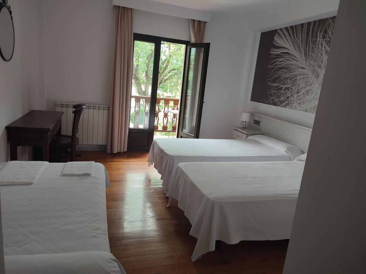Hotel Pisuerga Proaza Ngoại thất bức ảnh