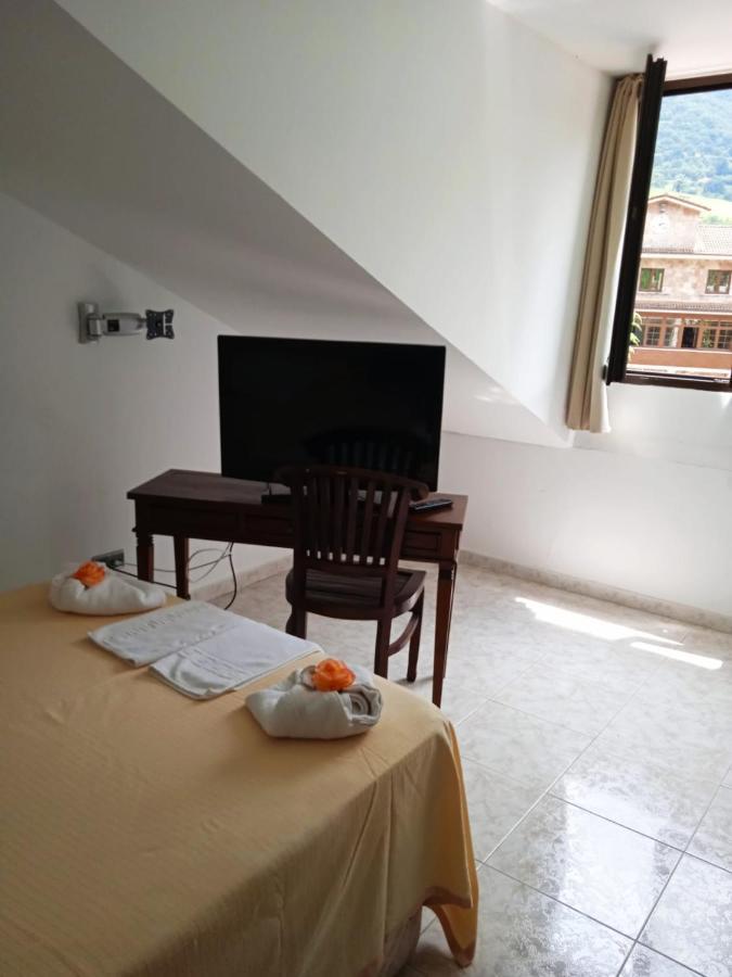 Hotel Pisuerga Proaza Ngoại thất bức ảnh